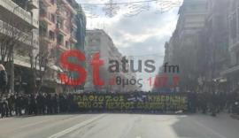 ΒΙΝΤΕΟ-ΦΩΤΟ-Θεσσαλονίκη-Οπαδοί του ΑΡΗ και του ΠΑΟΚ στο συλλαλητήριο για τα Τέμπη