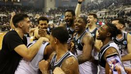 ΠΑΟΚ - Φρίμπουργκ 82-76: Επιστροφή στο παρελθόν και...πάρτι πρόκρισης στα ημιτελικά!