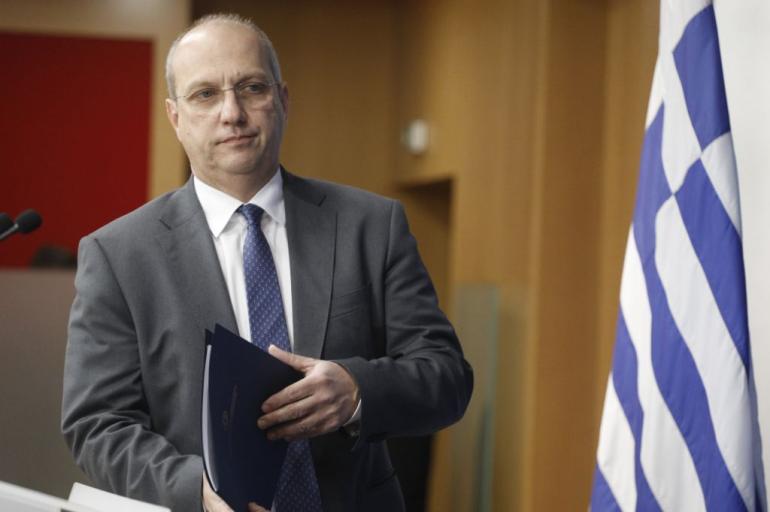 Οικονόμου για τον θάνατο του αστυνομικού των ΜΑΤ: Η σύλληψη όλων των εμπλεκομένων στη δολοφονία του είναι ο ελάχιστος φόρος τιμής στη μνήμη του