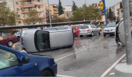 Κακοκαιρία: Απίστευτες εικόνες στην Ξάνθη - Αναποδογύρισαν αυτοκίνητα από τους θυελλώδεις ανέμους