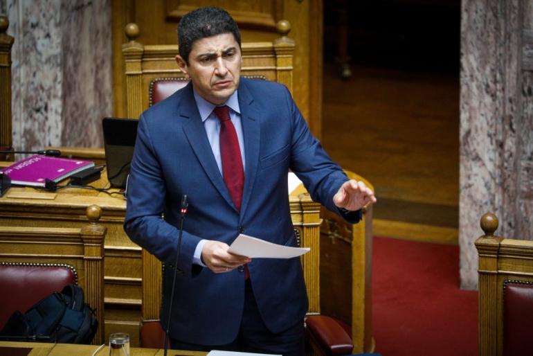 Αυγενάκης: Η κυβέρνηση είναι ανοιχτή στο διάλογο με τους αγρότες
