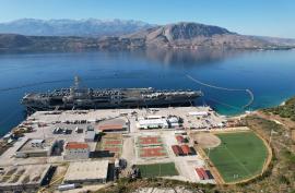 Σούδα: Γυναίκα συνελήφθη για κατασκοπεία – Φωτογράφιζε τις στρατιωτικές εγκαταστάσεις