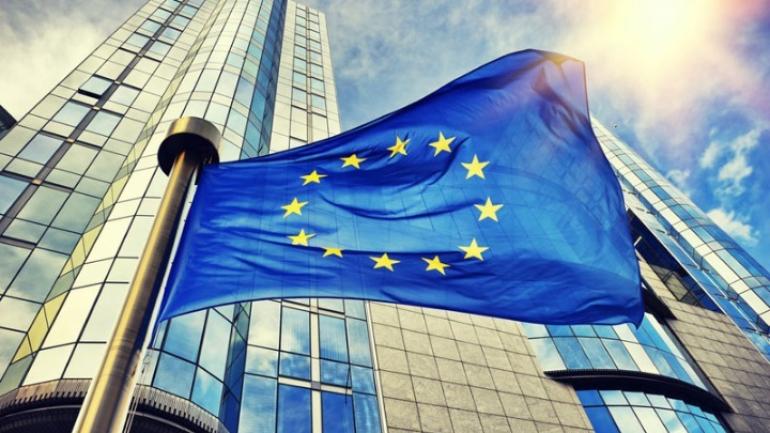 Δεκαοχτώ κράτη – μέλη της ΕΕ, ανάμεσά τους η Ελλάδα, κατέθεσαν αίτημα ένταξης σε δάνεια του αμυντικού μέσου «SAFE» συνολικής αξίας τουλάχιστον 127 δισεκ. ευρώ