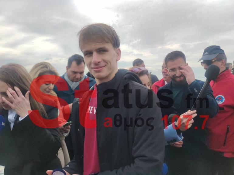 Θεσσαλονίκη - 21χρονος φοιτητής έπιασε τον Τίμιο Σταυρό