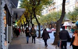 Ωράριο σούπερ μάρκετ σήμερα (29/12): Τι ώρα κλείνουν τα μαγαζιά - Το εορταστικό ωράριο των καταστημάτων