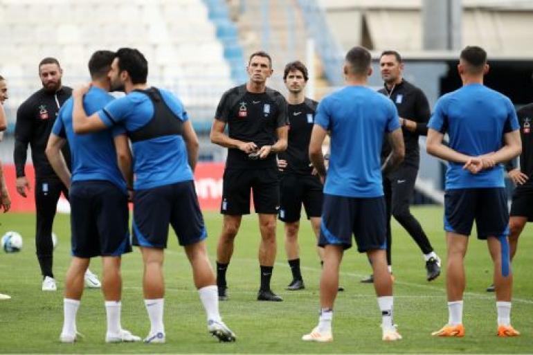 Ελλάδα: Η πρώτη προπόνηση ενόψει Ιρλανδίας, ξεκάθαρη εικόνα για 11άδα από την Τρίτη και μετά
