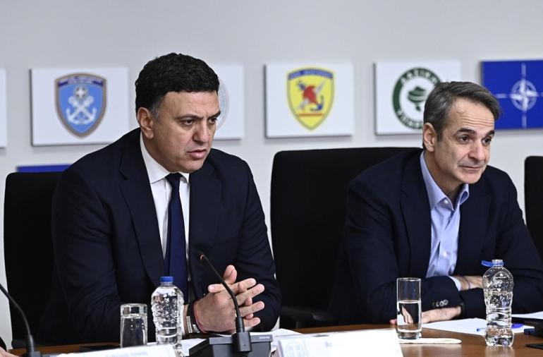 Αυτοψία Μητσοτάκη, Κικίλια, Συνολάκη στη Σαντορίνη – Έκτακτο σχέδιο μεταφοράς γιατρών με ελικόπτερο