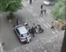 Βέλγιο: Χούλιγκαν της Άντερλεχτ πατούσε με μηχανάκι πεσμένο οπαδό της Μπριζ (VIDEO)