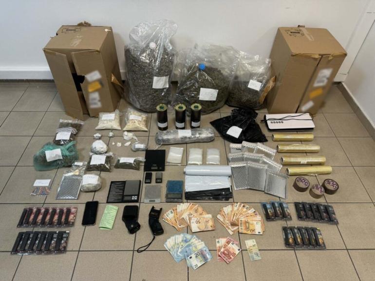 Θεσσαλονίκη: 26χρονος είχε επιχείρηση "Εισαγωγαί- εξαγωγαί" ναρκωτικών