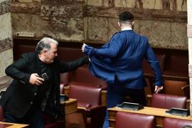 Το παρασκήνιο της επίθεσης Φλώρου στον Γραμμένο