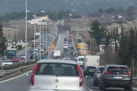 Θεσσαλονίκη: Καραμπόλα τριών ΙΧ στον περιφερειακό