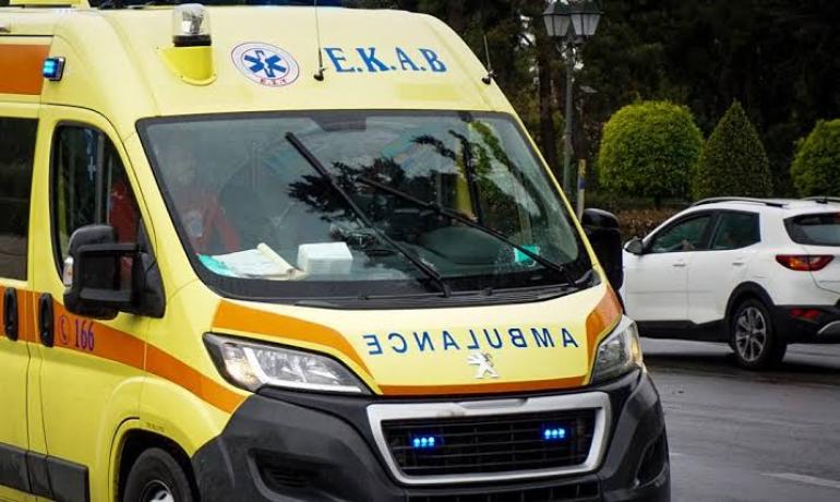 ΤΩΡΑ-Ατύχημα με 15χρονο έξω απο το Πειραματικό Γυμνάσιο Καλαμαριάς