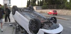Θεσσαλονίκη: Τούμπαρε αυτοκίνητο μετά από σύγκρουση