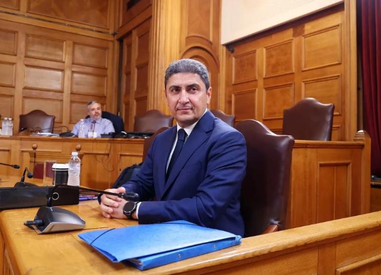 Αυγενάκης: Επέβαλα τη διαφάνεια και διόρθωσα τη διοίκηση του ΟΠΕΚΕΠΕ