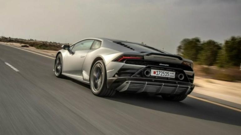 Του έκλεψαν την Lamborghini με ένα email