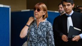 Ζιζέλ Πελικό: Ένας βιαστής μπορεί να βρίσκεται και μέσα στην οικογένεια, ανάμεσα στους φίλους μας