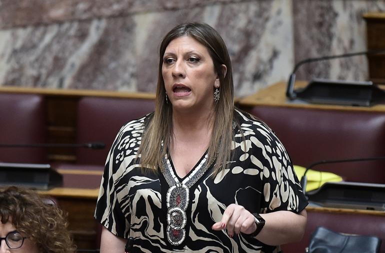Βουλή: Η Ζ. Κωνσταντοπούλου μίλησε 19 λεπτά αντί για 5 - «Είστε οι χειρότεροι φασίστες» απάντησε όταν τη διέκοψαν