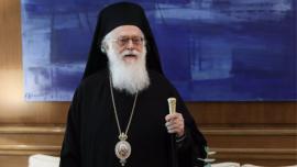 Στο νοσοκομείο ο αρχιεπίσκοπος Αλβανίας Αναστάσιος – Σταθερή η κατάσταση της υγείας του
