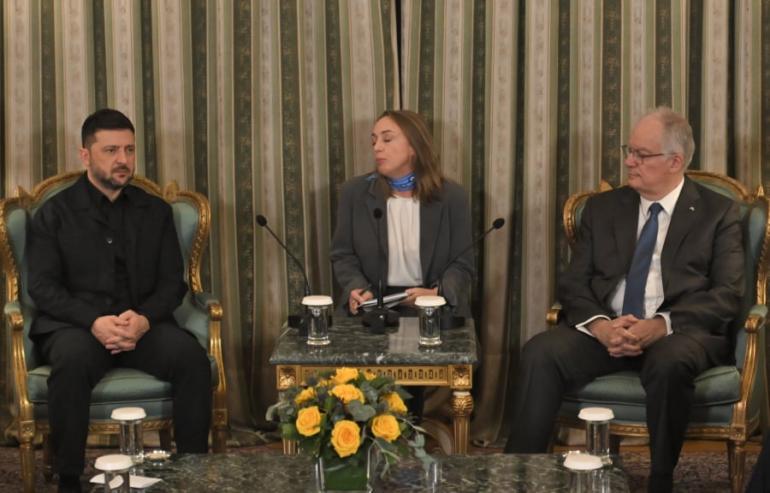 Ζελένσκι: Ο ουκρανικός λαός ευγνωμονεί τους Έλληνες - Τασούλας: Η στάση απέναντί σας υπαγορεύτηκε και από το τραύματα της Κύπρου