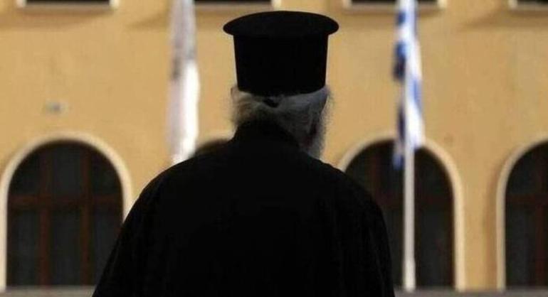 Ιερέας καταδικάστηκε ότι βίαζε επί επτά χρόνια ένα κοριτσάκι