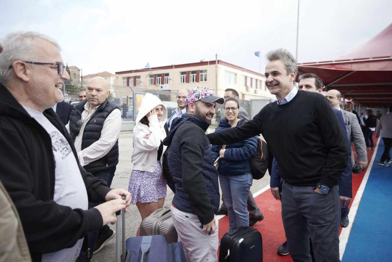'Εκπληξη Μητσοτάκη σε Τούρκους Τουρίστες