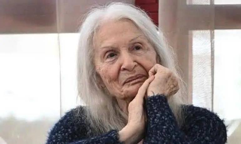 Πέθανε η σπουδαία ηθοποιός Μπέτυ Βαλάση