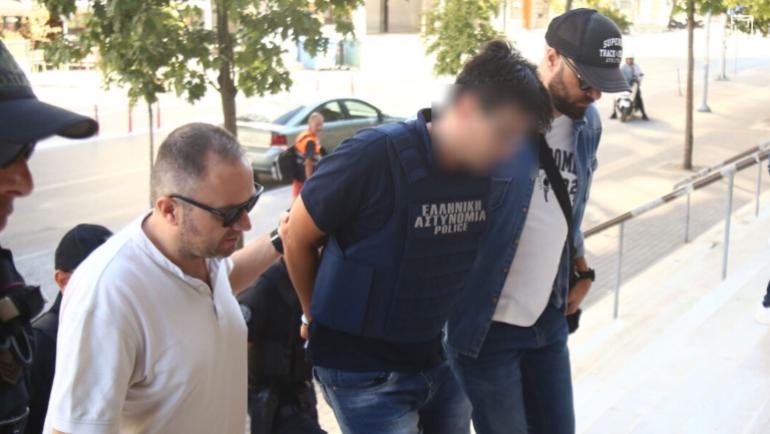 Θεσσαλονίκη: Προθεσμία να απολογηθεί την Τετάρτη πήρε ο αδελφοκτόνος