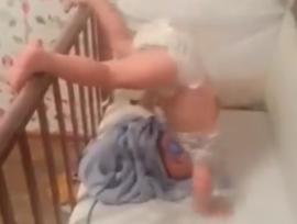 Μπέμπης μάστορας της απόδρασης (VIDEO)