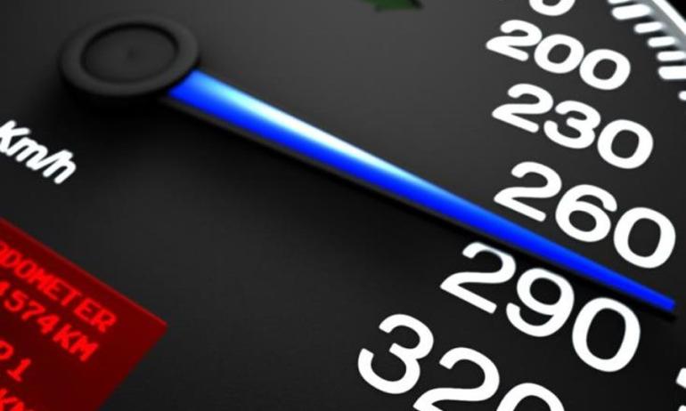 Θεσσαλονίκη: Συνελήφθη 39χρονος που έτρεχε με 192 χλμ/ώρα σε δρόμο με όριο τα 70!