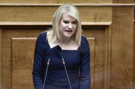Απίστευτη ατάκα της Τζάκρη στη Βέροια: «Στο θέμα των αγροτών... τον ήπιαμε»
