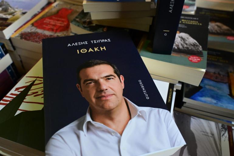 Πώς η παρουσίαση Τσίπρα στη Θεσσαλονίκη προκάλεσε θαλασσοταραχή στο ΠΑΣΟΚ