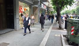 Εορταστικό ωράριο σήμερα στην αγορά – Ανοικτά τα καταστήματα