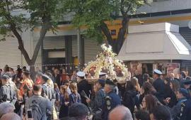 Συνάντηση επιταφίων στην πλατεία Αριστοτέλους
