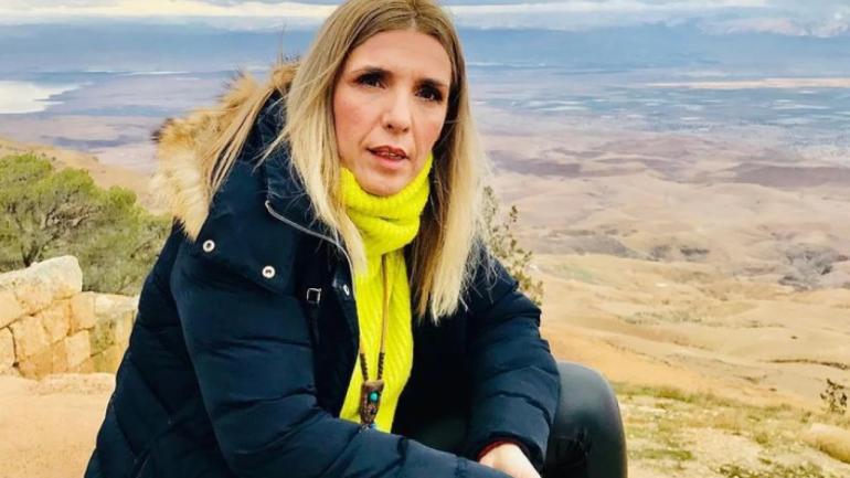 Άγρια επίθεση στην δημοσιογράφο Ρένα Κουβελιώτη - Τραυματίστηκε σοβαρά