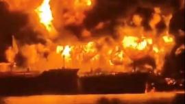 Μέση Ανατολή: Σώοι και οι 22 ναυτικοί του ελληνόκτητου τάνκερ που χτυπήθηκε στον Περσικό Κόλπο