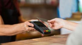 POS: Για ποιους κλάδους έγιναν υποχρεωτικά από 1/1/24