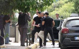 Προφυλακίστηκαν οι δύο κατηγορούμενοι γιατροί για τον θάνατο του Γιώργου Μαζωνάκη - Τι είπαν στις απολογίες τους