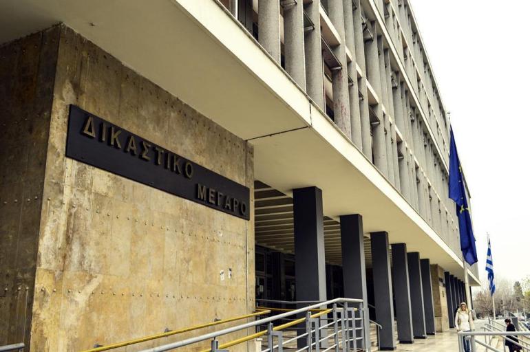 Θεσσαλονίκη: Χειροπέδες σε 77χρονη που χτύπησε τον 82χρονο σύζυγό της