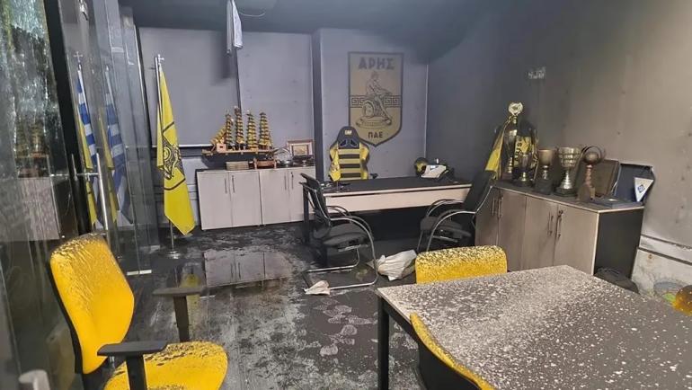Θεσσαλονίκη: Εισαγγελική έρευνα για τον εμπρησμό στα γραφεία της ΠΑΕ Άρης