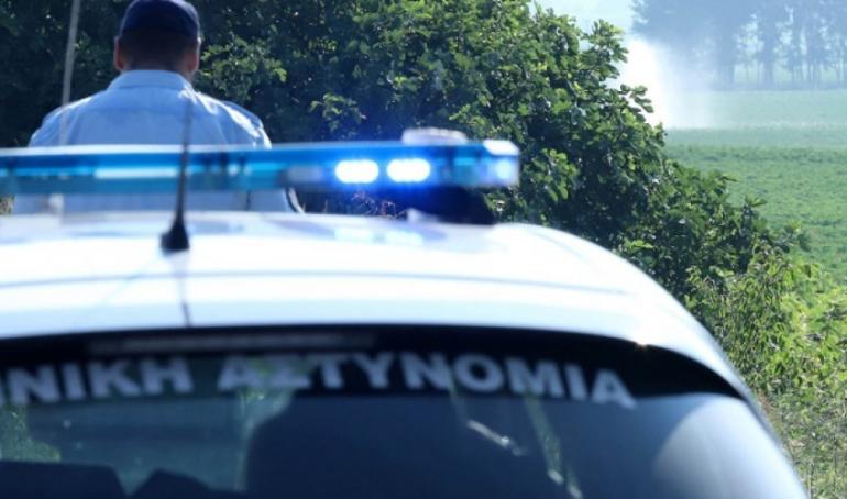 Βέροια: Αυτοκίνητο καρφώθηκε σε περίφραξη μονοκατοικίας