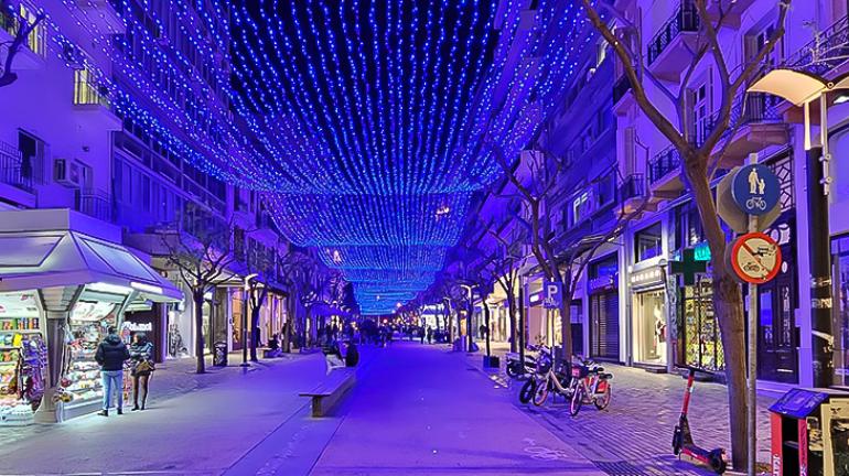 Παραμονή Χριστουγέννων - Τι ώρες θα είναι ανοιχτά τα καταστήματα στη Θεσσαλονίκη