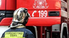 Πυροσβέστης έχασε τη ζωή του την ώρα που επιχειρούσε σε πυρκαγιά στο Λαγκαδά Θεσσαλονίκης