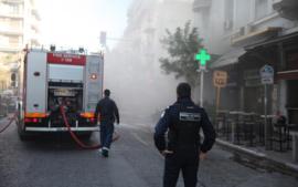 ΠΡΙΝ ΛΙΓΟ στη Θεσσαλονίκη: Φωτιά σε εν κινήσει αυτοκίνητο στο κέντρο