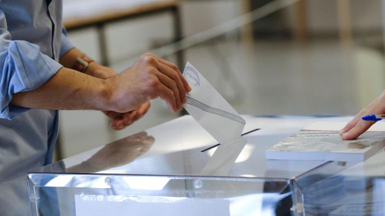 Νέα δημοσκόπηση δείχνει τη ΝΔ πάνω από το 30% – Τι λένε οι πολίτες για τον Τσίπρα