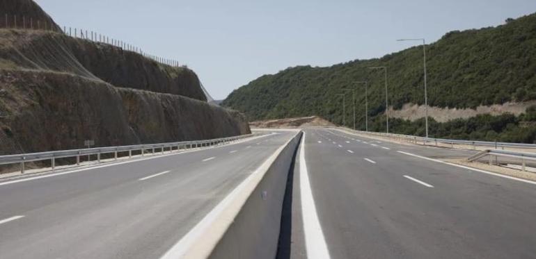 Θεσσαλονίκη: Ξεκίνησαν εργασίες στον άξονα Χαλάστρας-Ευζώνων – Μετράει 50 νεκρούς και 117 βαριά τραυματίες τα τελευταία 20 χρόνια
