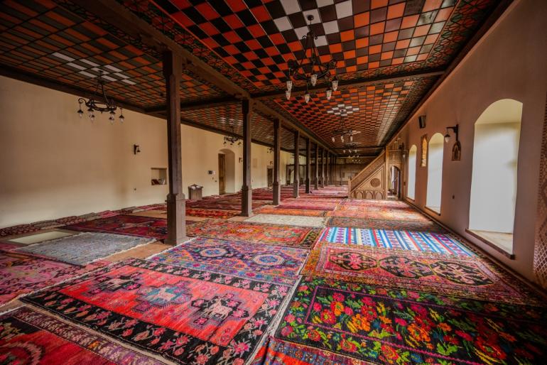 Προς απέλαση Μπαγκλαντεσιανός που συνελήφθη να λειτουργεί παράνομο τζαμί στην Αθήνα, ανακλήθηκε και η άδεια διαμονής του