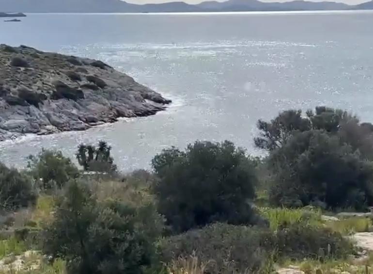 Βουλιαγμένη: Σε εξέλιξη η επιχείρηση ανάσυρσης του 34χρονου δύτη από το «Πηγάδι του Διαβόλου»