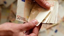Ληξιπρόθεσμα χρέη: Έρχονται προσωποποιημένες ρυθμίσεις για μεσαίους και μεγάλους οφειλέτες