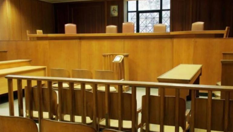 Σε πανελλαδική αποχή οι δικηγόροι για το φορολογικό νομοσχέδιο