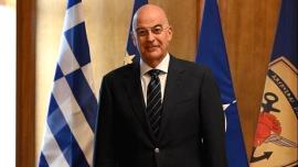 Ν. Δένδιας για Άγνωστο Στρατιώτη: Το μνημείο ενώνει τους Έλληνες νυν και αεί – Δεν θα το αντιμετωπίσουμε ως αντικείμενο άσκησης πολιτικής και διχασμού